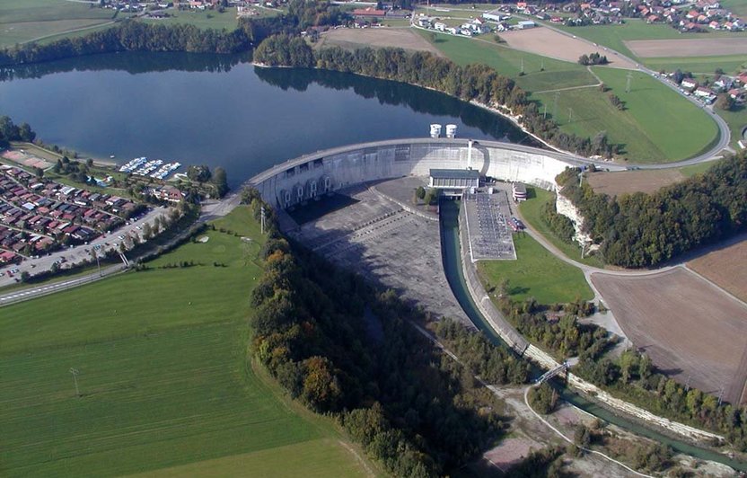 H-TEC SYSTEMS and Groupe E drive hydrogen production with hydropower in Switzerland
